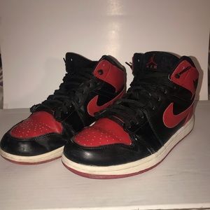 Retro Jordan 1 Breds